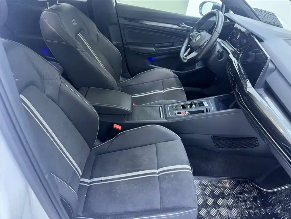 Golf 2021 280TSI DSG R-Line купить на сайте DeffCars