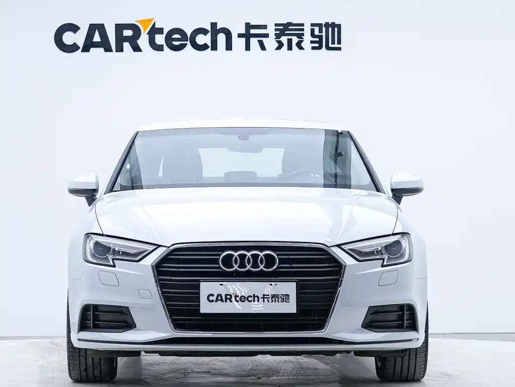 Audi A3 2018 30th Anniversary Limousine 35 TFSI Enterprising купить на сайте DeffCars