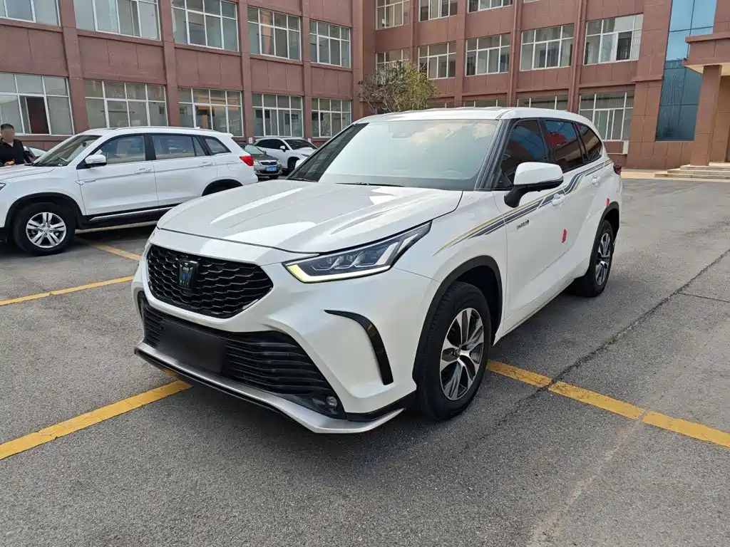 Crown 2021 2.5L HEV two-wheel drive enterprising version купить на сайте DeffCars