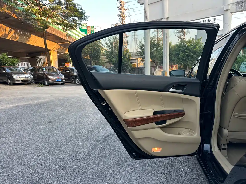 Accord 2011 2.0L EX купить на сайте DeffCars