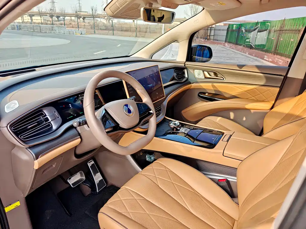 Denza D9 2022 DM-i 970 four-wheel drive flagship model купить на сайте DeffCars