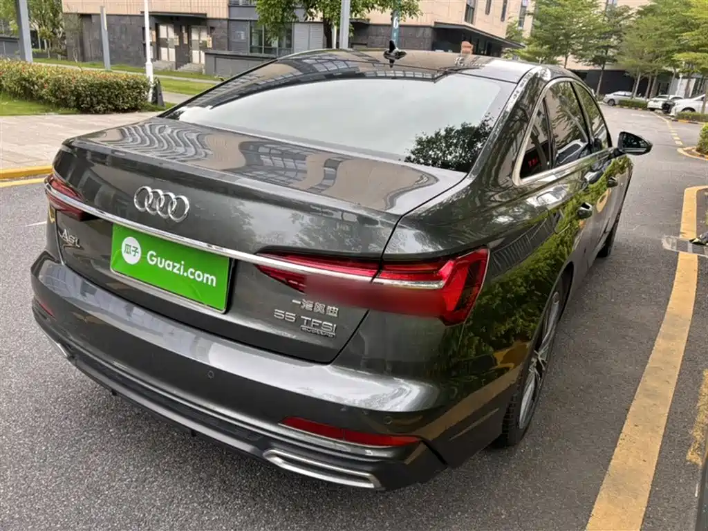 Audi A6L 2021 55 TFSI quattro exclusive dynamic model купить на сайте DeffCars