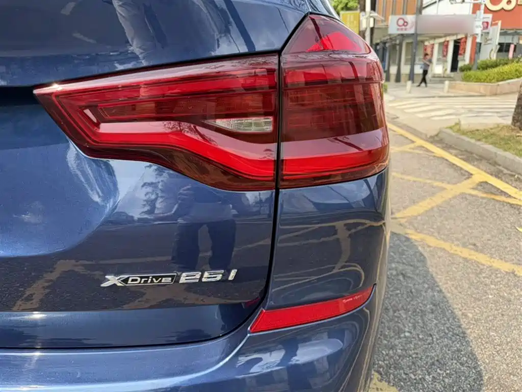 BMW X3 2018 xDrive25i M Sports Package National VI купить на сайте DeffCars