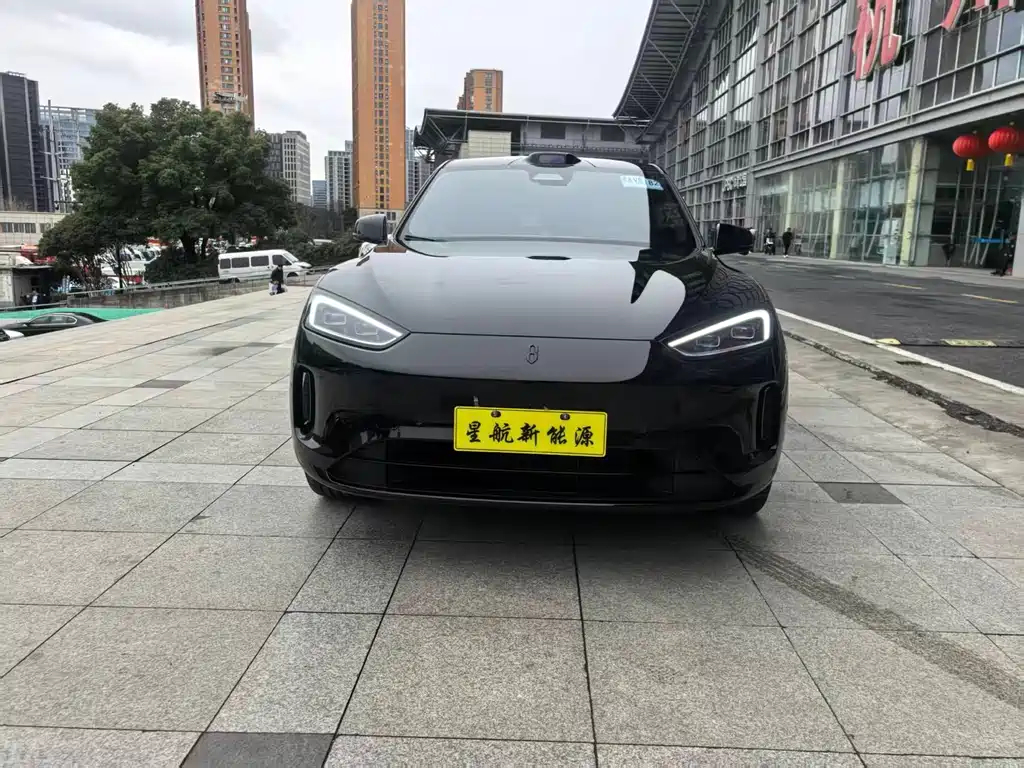 Wenjie M5 2025 extended range Ultra rear-wheel drive version купить на сайте DeffCars