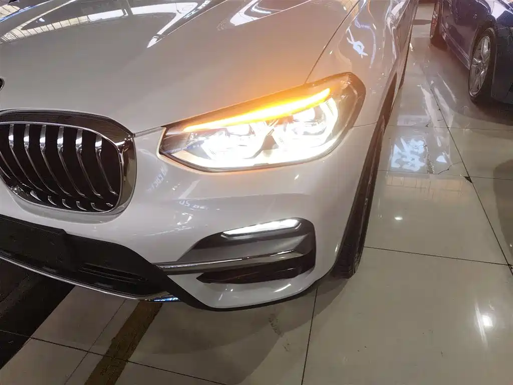 BMW X3 2018 xDrive25i Luxury Package National VI купить на сайте DeffCars