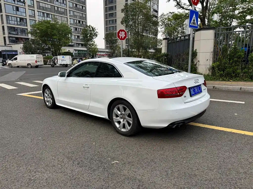Audi A5 imported 2012 2.0TFSI Coupe купить на сайте DeffCars