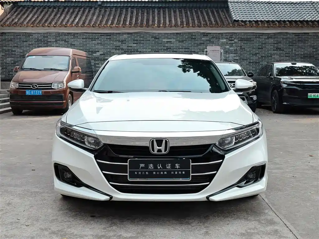 Accord 2022 260TURBO Deluxe Edition купить на сайте DeffCars