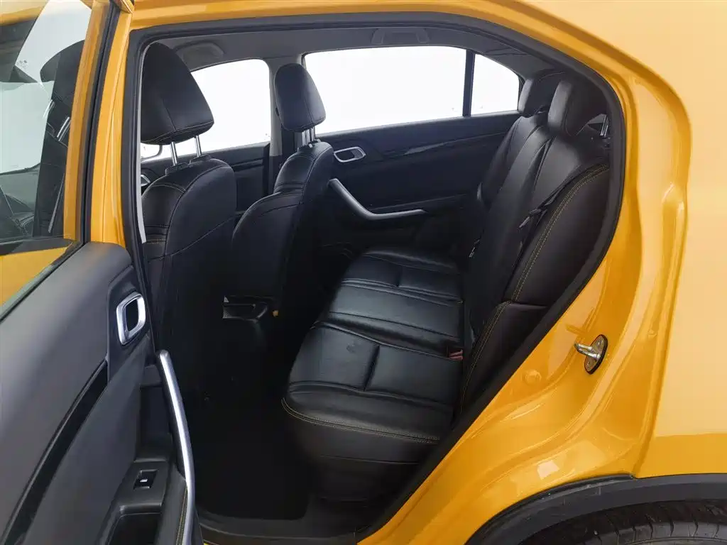 Dongfeng Fengshen AX4 2017 1.6L DCT fashion model купить на сайте DeffCars