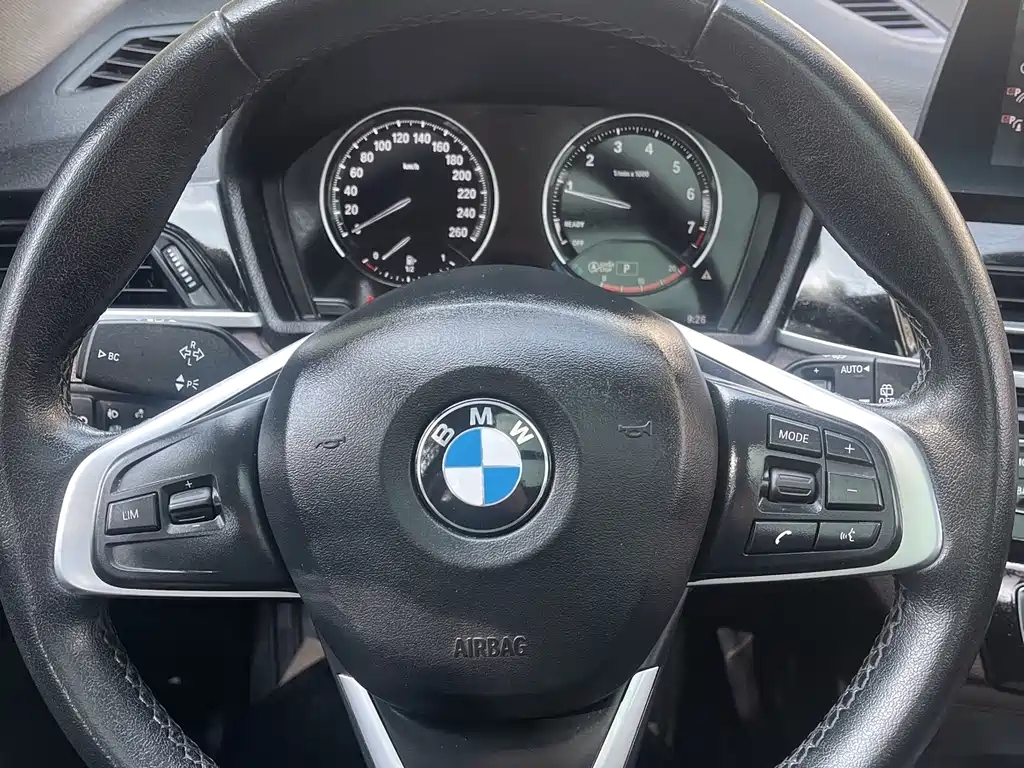 BMW X1 2022 sDrive20Li Fashion Model купить на сайте DeffCars