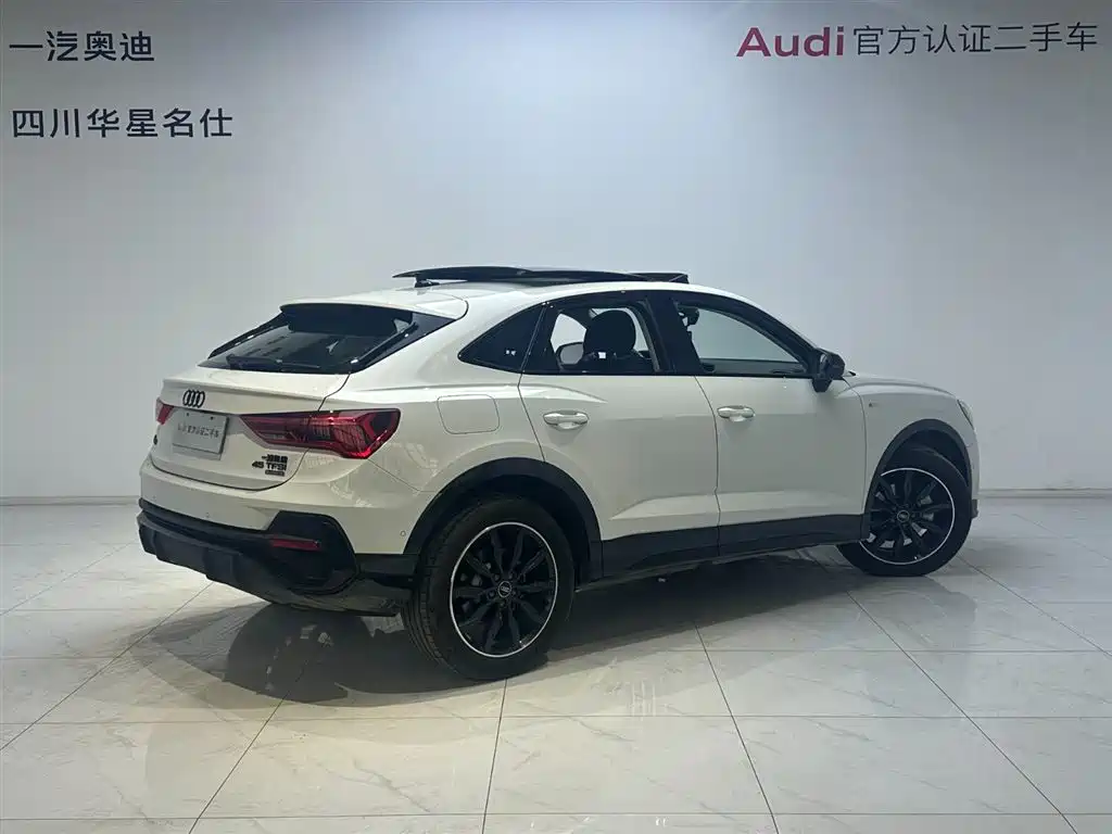 Audi Q3 Sportback 2023 45 TFSI quattro luxury model купить на сайте DeffCars