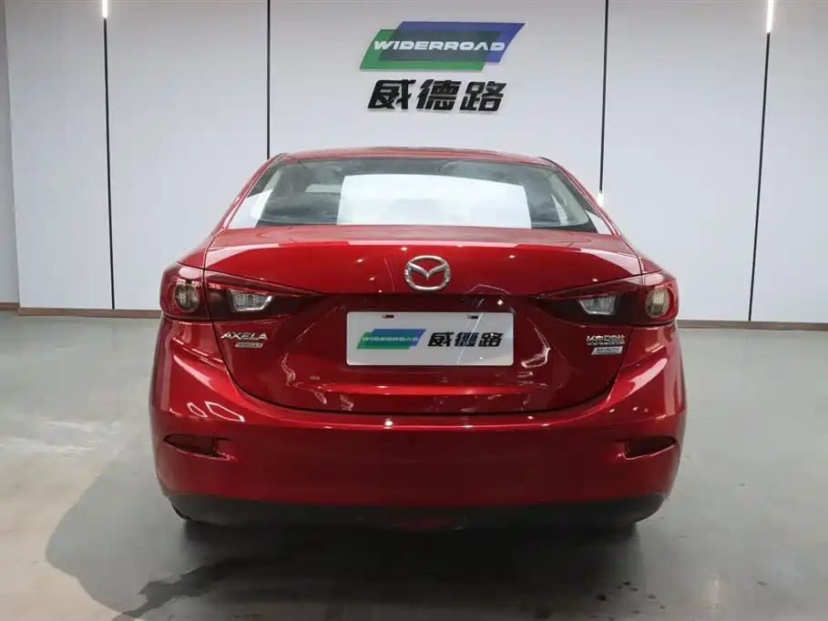 Mazda3 Angkesela 2016 sedan 1.5L automatic comfort type купить на сайте DeffCars