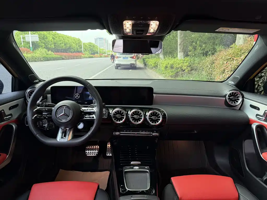 Mercedes-Benz A-Class AMG imported 2024 AMG A 35 4MATIC купить на сайте DeffCars