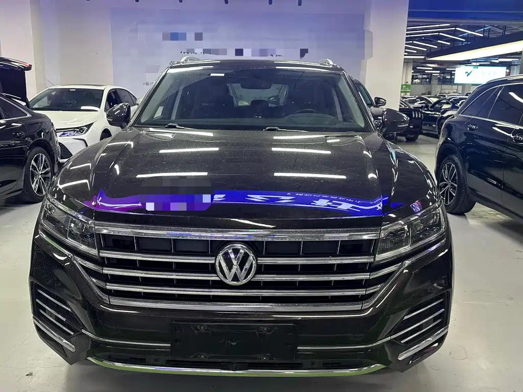 Touareg 2019 2.0TSI Sharp Wing Edition National VI купить на сайте DeffCars