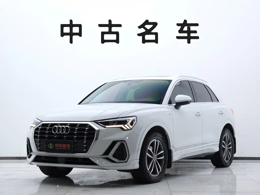 Audi Q3 2021 35 TFSI aggressive and dynamic купить на сайте DeffCars