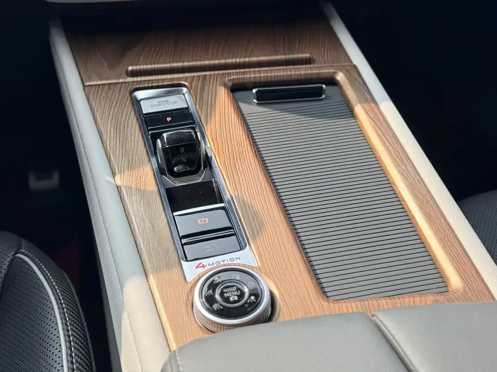 Touron 2021 Touron X 380TSI four-wheel drive respected flagship version купить на сайте DeffCars