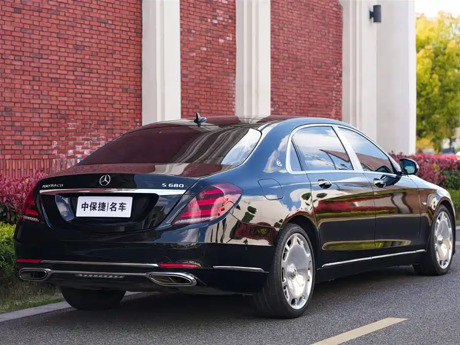 Maybach S-Class 2019 S 680 купить на сайте DeffCars