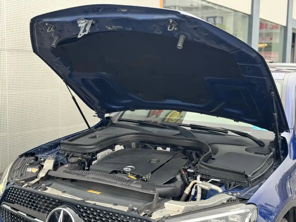 Mercedes-Benz GLC Coupe 2020 GLC 300 4MATIC Coupe SUV купить на сайте DeffCars