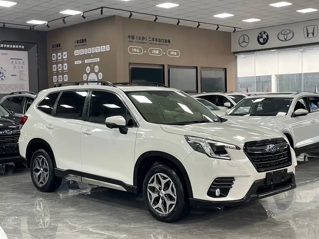 Forester 2022 2.0i AWD Deluxe Edition EyeSight купить на сайте DeffCars