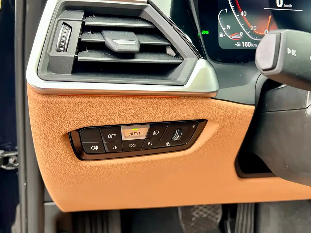 BMW 3 Series 2020 facelift 325i M Sports Night Package купить на сайте DeffCars