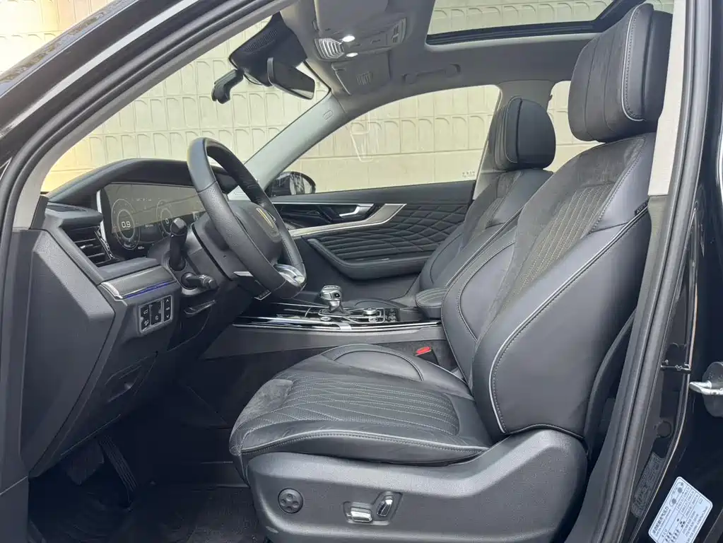 Hongqi HS5 2022 facelift 2.0T Zhilian Flagship Edition купить на сайте DeffCars
