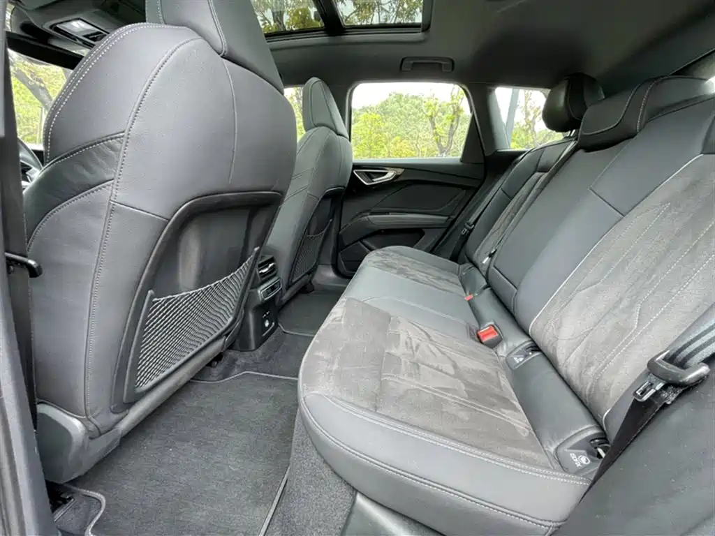 Audi Q4 e-tron 2023 40 e-tron Chuangjing Yaoye Edition купить на сайте DeffCars