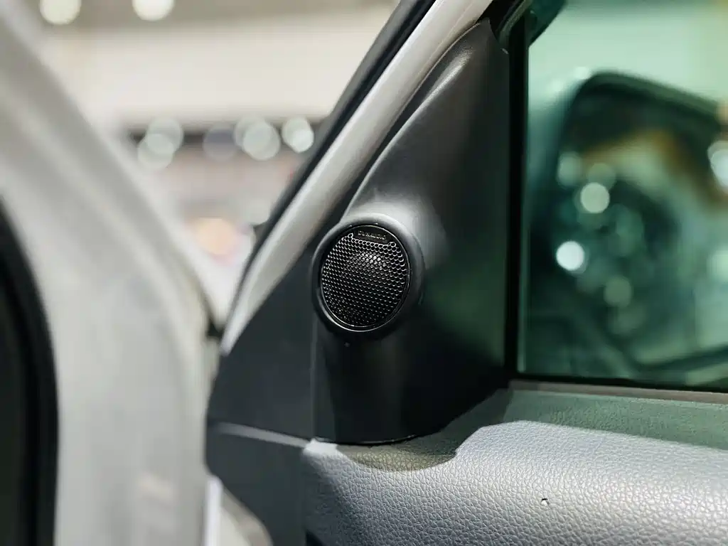 Pajero Jinchang Imported 2020 3.0L Deluxe Edition купить на сайте DeffCars
