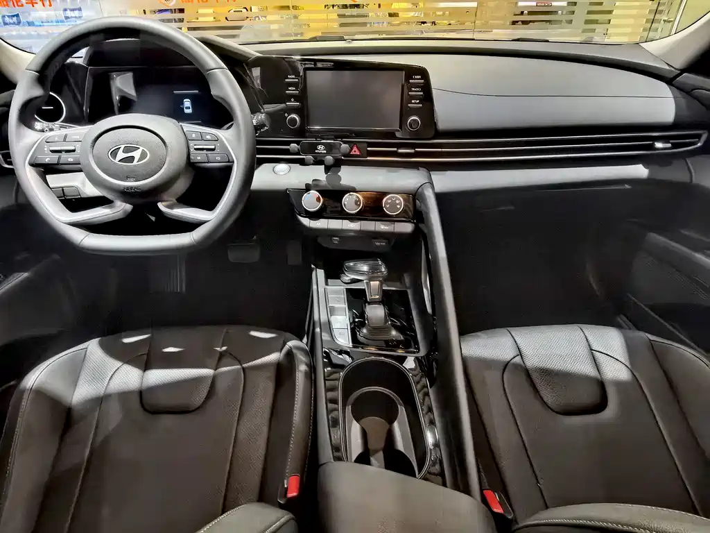 Elantra 2023 1.5L CVT GLX Elite Edition купить на сайте DeffCars