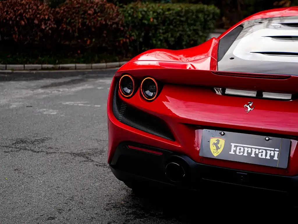 Ferrari F8 2019 Tributo 3.9T V8 купить на сайте DeffCars