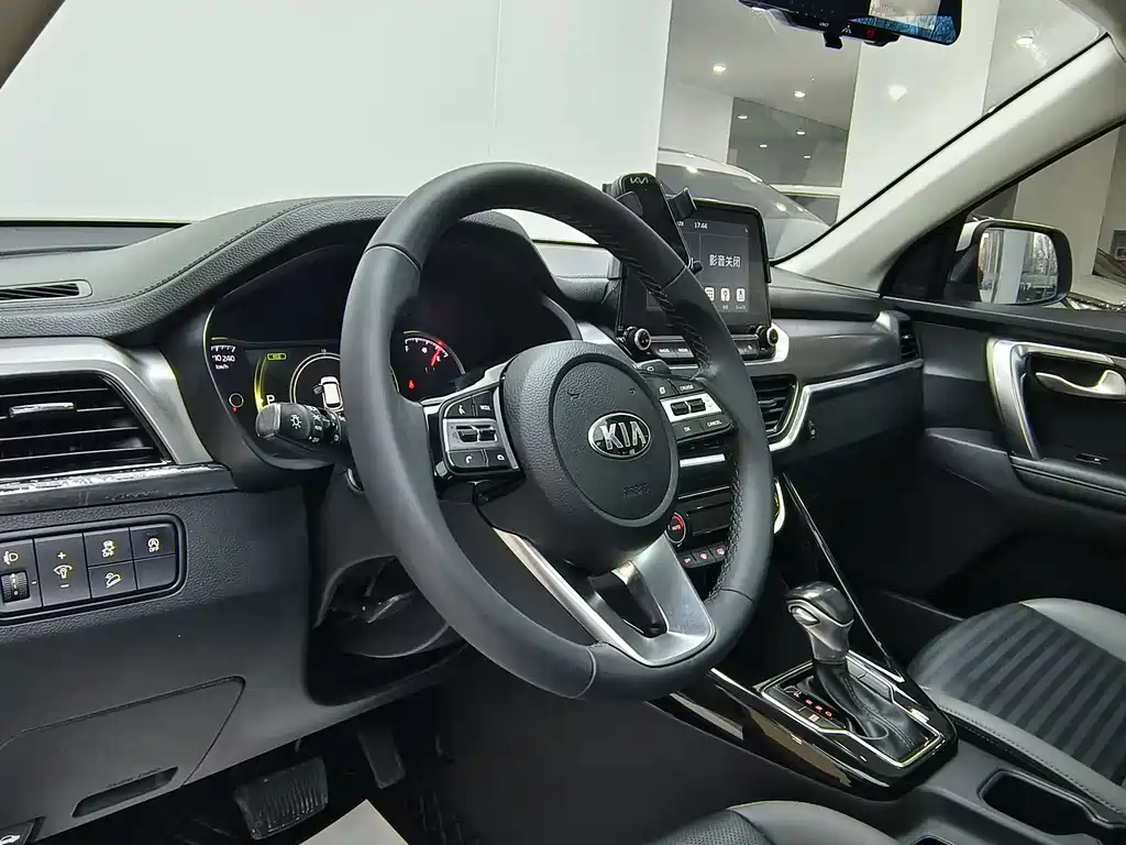 Zhipao 2019 2.0L Automatic Smart Enjoy Deluxe Edition купить на сайте DeffCars