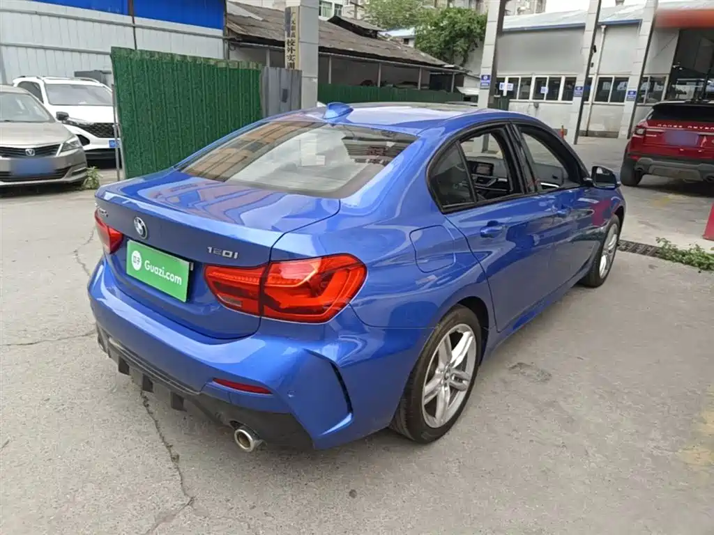 BMW 1 Series 2020 120i M Sports Package купить на сайте DeffCars