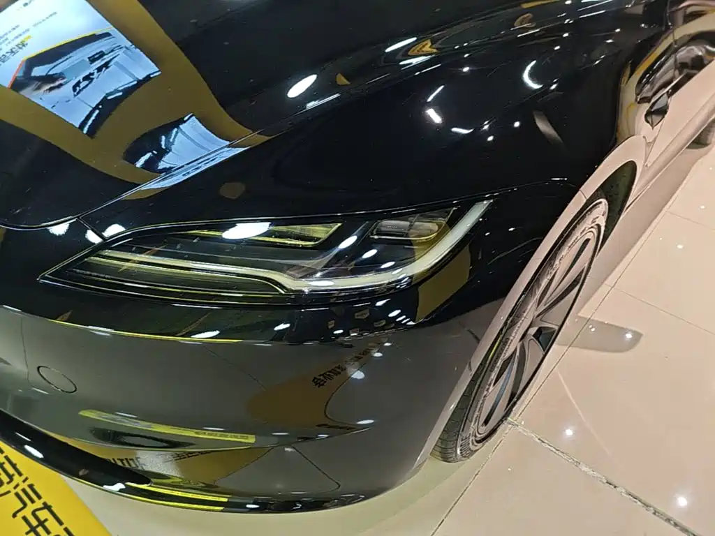 Model 3 2025 rear-wheel drive version купить на сайте DeffCars