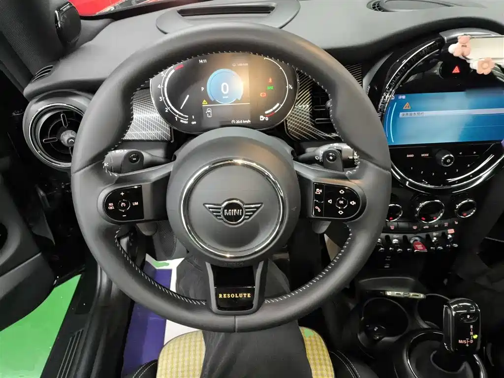MINI 2023 2.0T COOPER S Artist купить на сайте DeffCars