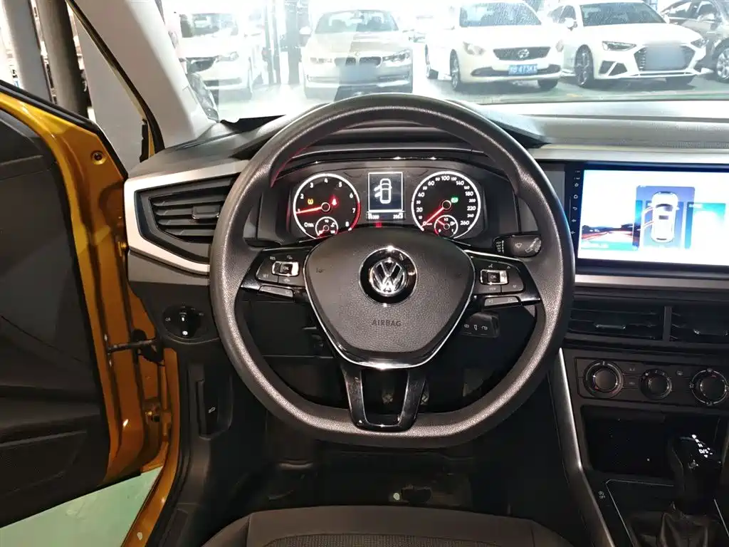 Polo 2019 Plus 1.5L Automatic Panoramic Enjoyment Edition купить на сайте DeffCars