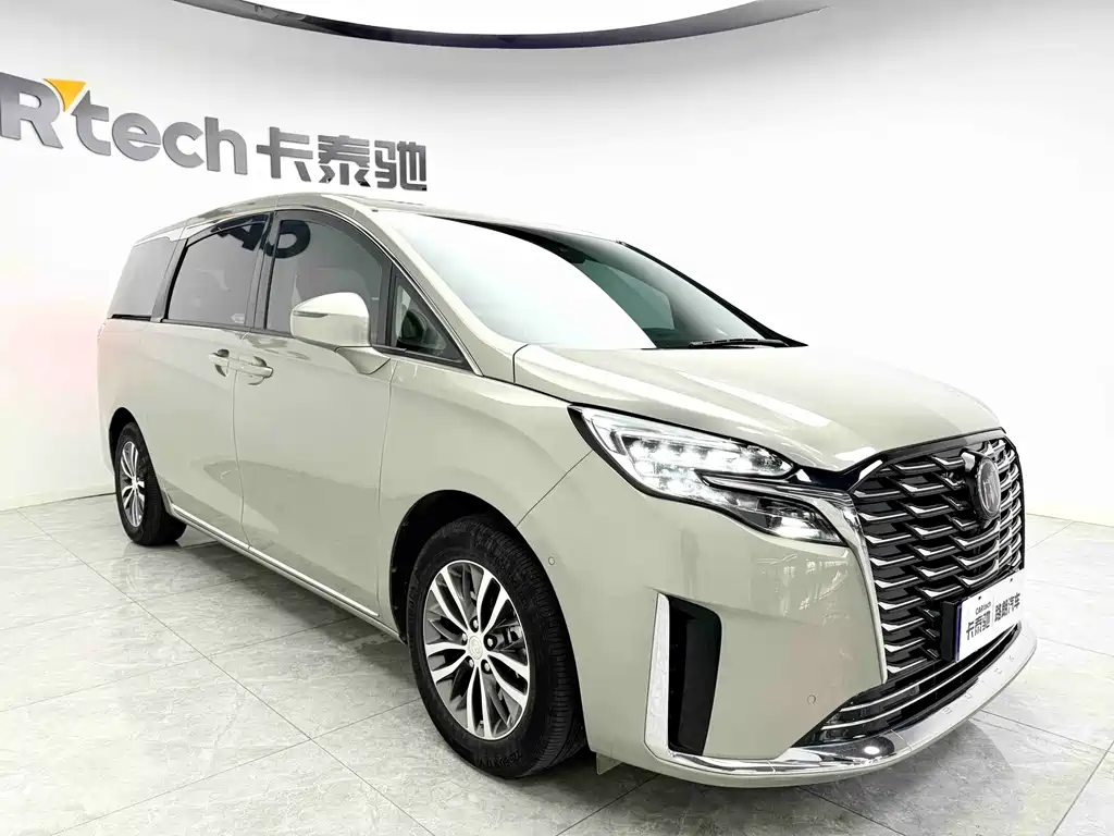 Buick GL8 2023 ES Lu Zun Exclusive Model купить на сайте DeffCars