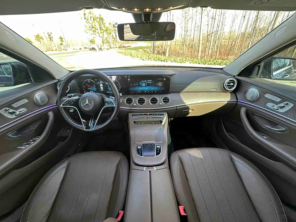 Mercedes-Benz E-Class 2022 E 300 L Luxury Model купить на сайте DeffCars