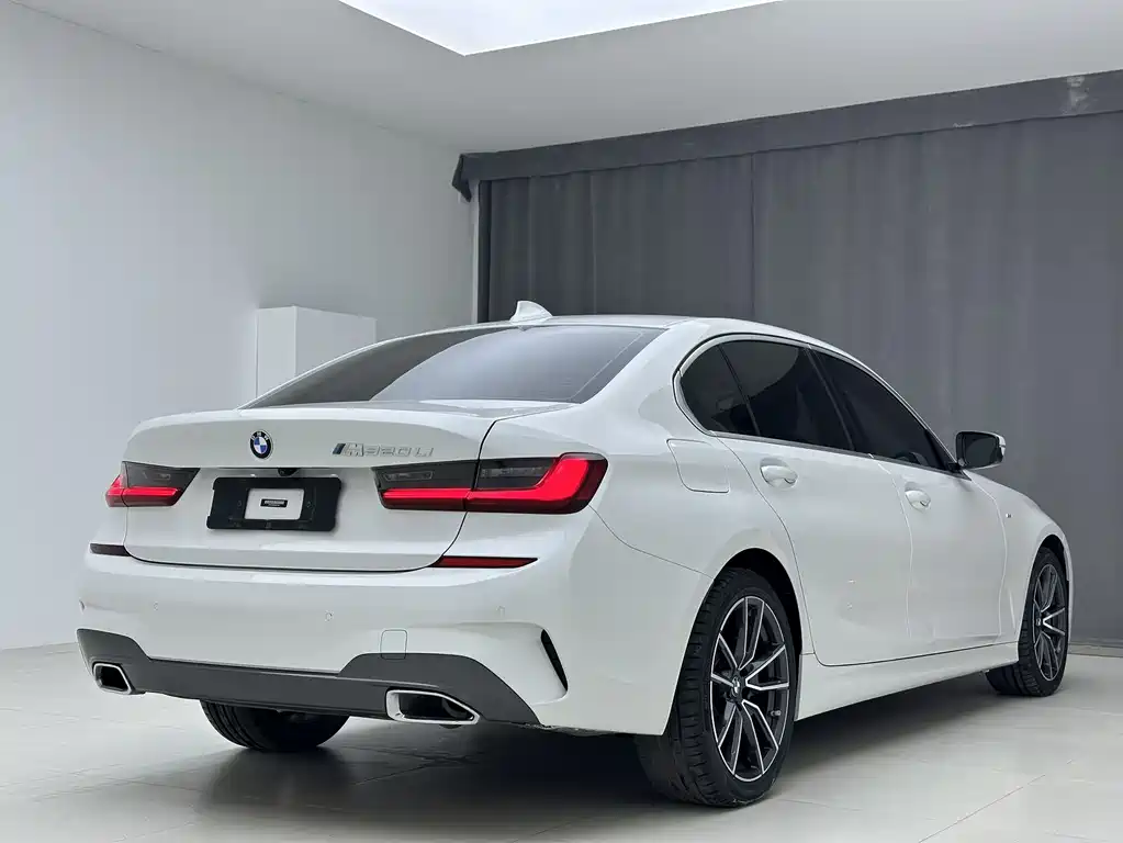 BMW 3 Series 2022 320Li M Sports Package купить на сайте DeffCars