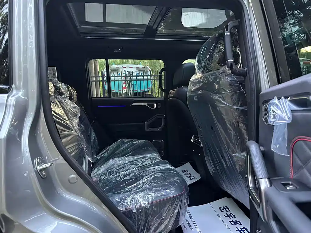 Jietu Traveler C-DM 2026 model 212km Huawei Qiankun Zhijia 5 seats купить на сайте DeffCars