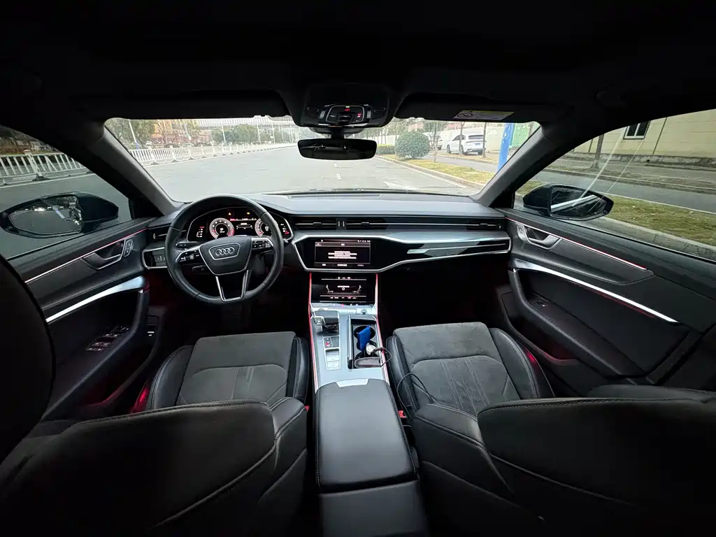 Audi A6L 2024 45 TFSI Premium Dynamic Model купить на сайте DeffCars
