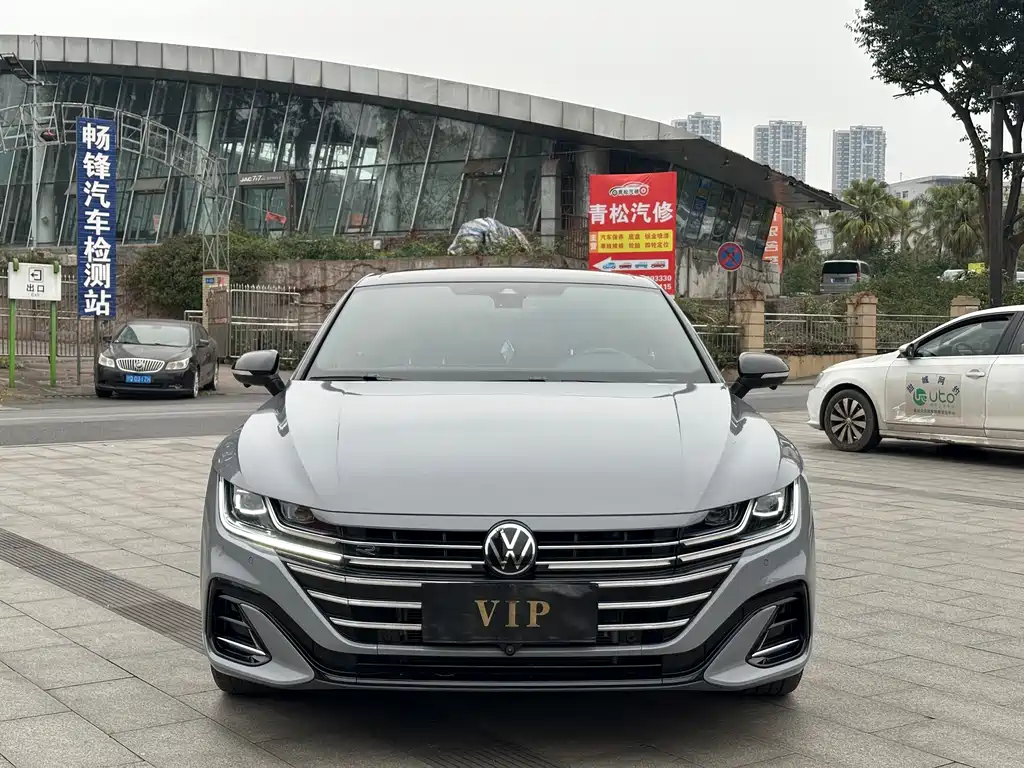 FAW-Volkswagen CC 2024 380TSI eye-catching version купить на сайте DeffCars