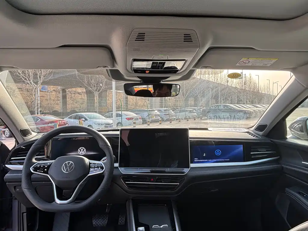 Passat 2025 Pro 380TSI Dragon Edition купить на сайте DeffCars