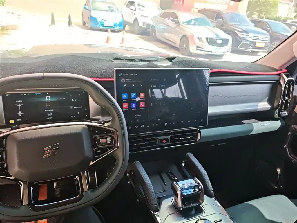 Jietu Traveler 2023 2.0T four-wheel drive conquers купить на сайте DeffCars
