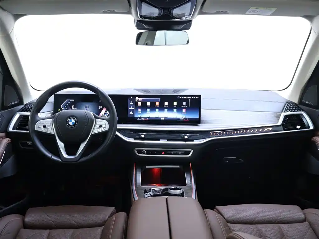 BMW X7 2023 xDrive40i Leading Luxury Package купить на сайте DeffCars