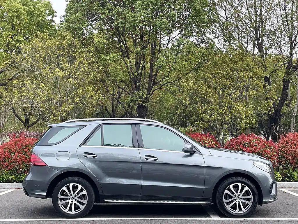 Mercedes-Benz GLE 2017 GLE 320 4MATIC Dynamic купить на сайте DeffCars