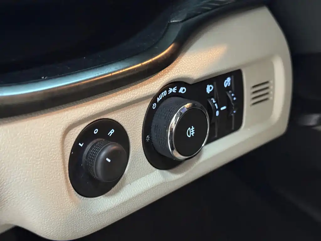 Yinglang 2018 15T Manual Enterprising Type National V купить на сайте DeffCars