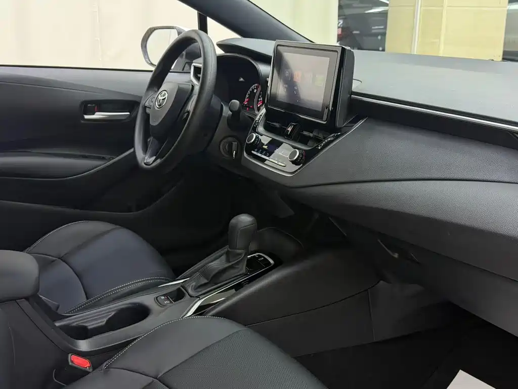 Léilíng (COROLLA) 2022 facelift TNGA 1.5L CVT aggressive version купить на сайте DeffCars