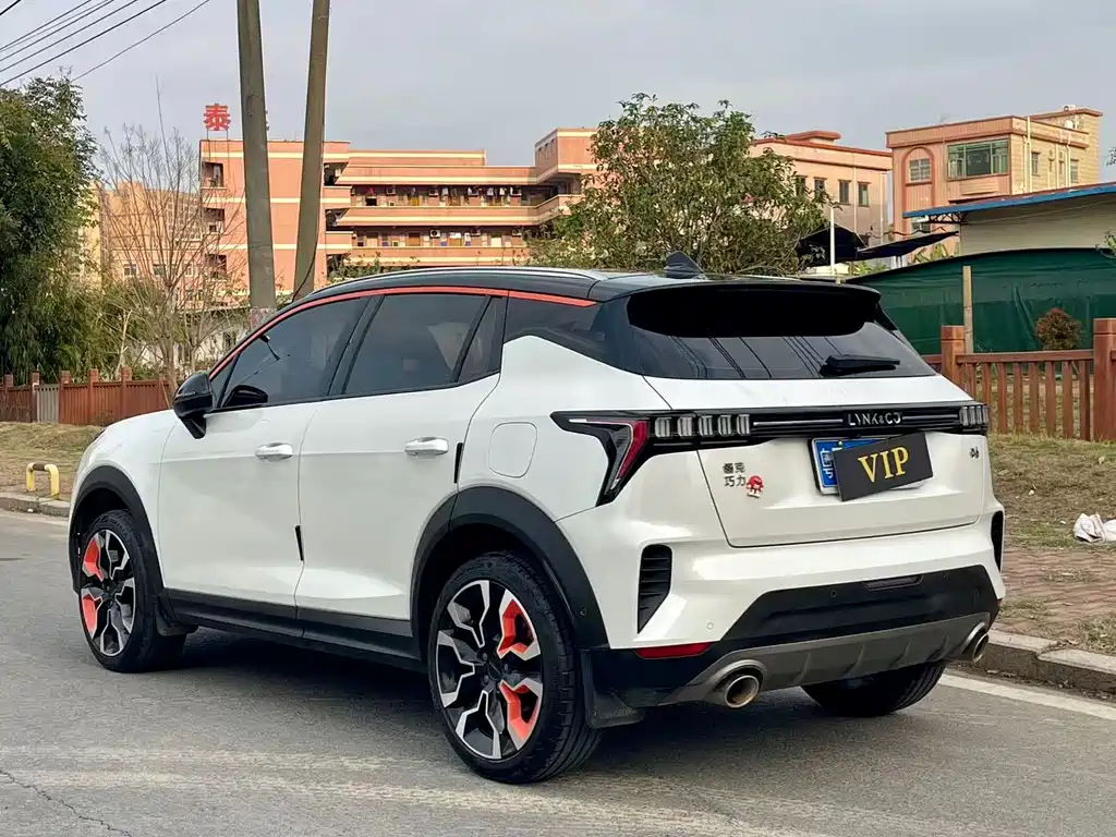 Lynk & Co 06 2020 1.5T Yao Halo купить на сайте DeffCars