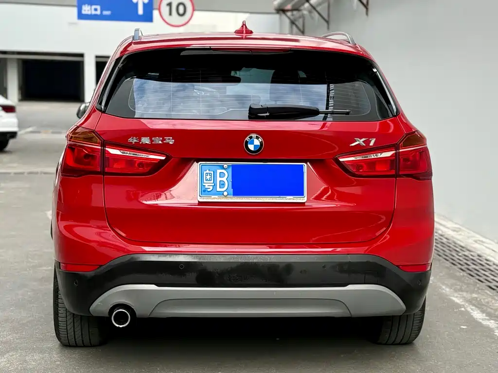 BMW X1 2016 sDrive18Li Fashion Model купить на сайте DeffCars