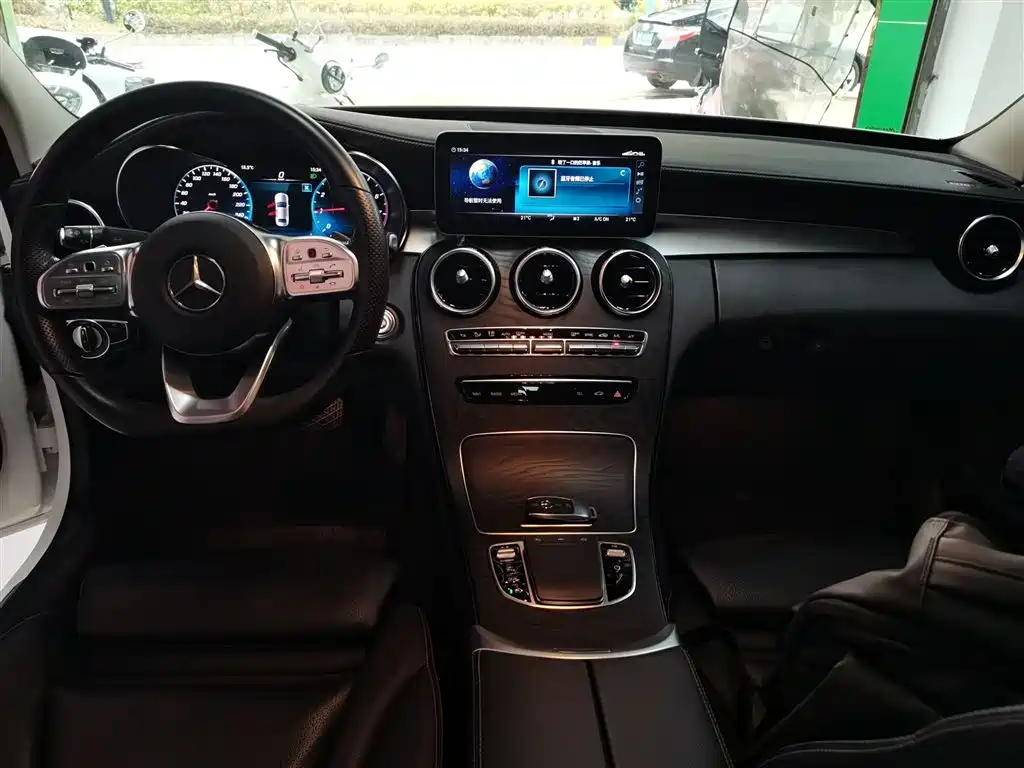 Mercedes-Benz C-Class 2020 facelift C 200 L stylish sports version купить на сайте DeffCars
