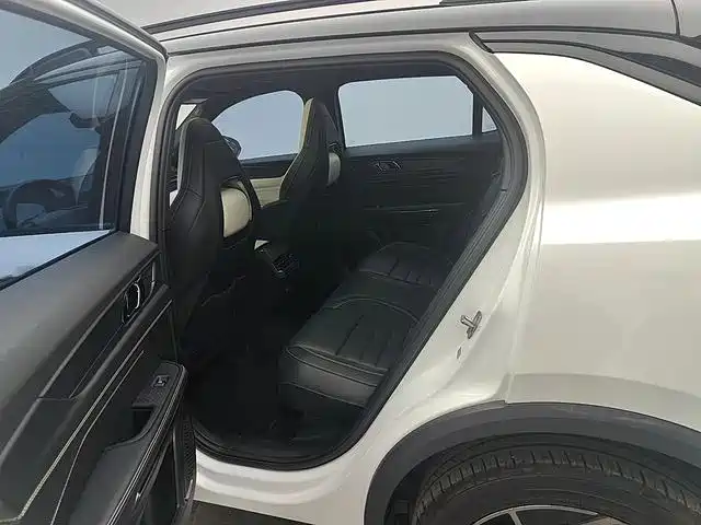 Lynk & Co 01 2023 1.5TD EM-F AM купить на сайте DeffCars