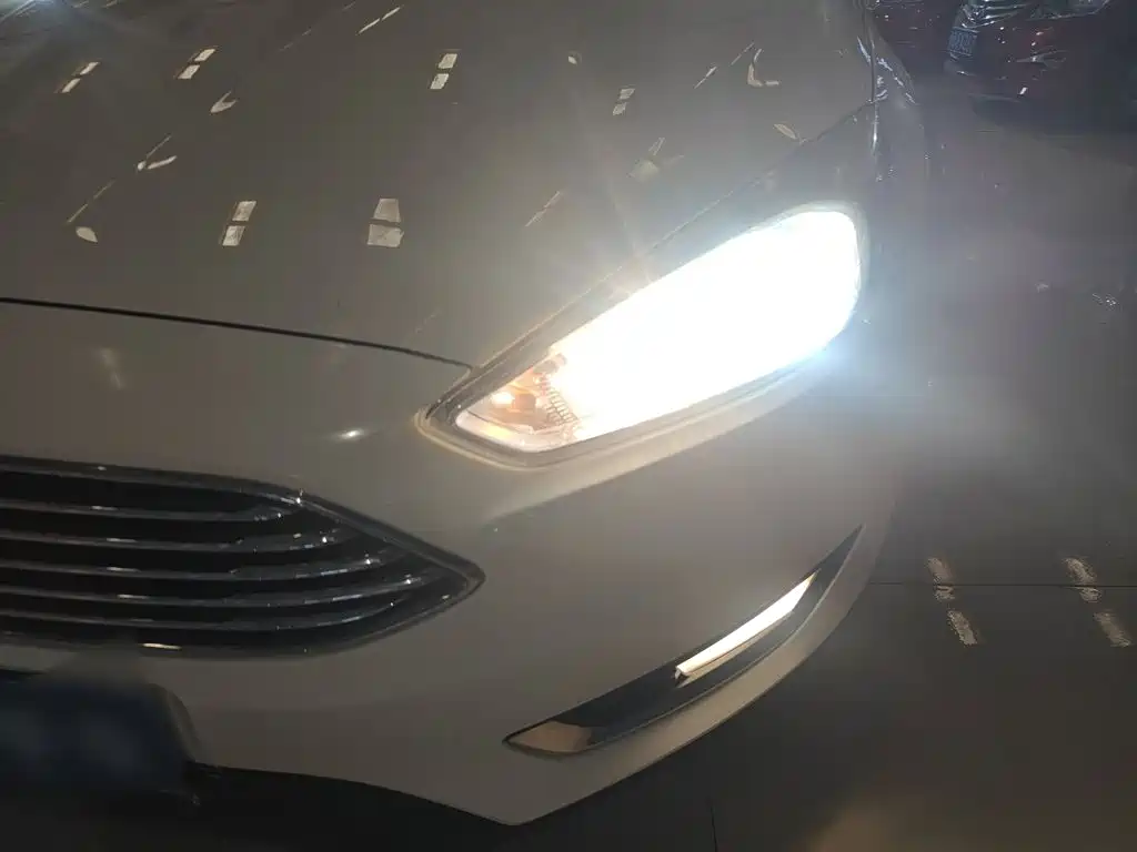 Focus 2017 sedan 1.6L automatic stylish Senova Zhixing version купить на сайте DeffCars